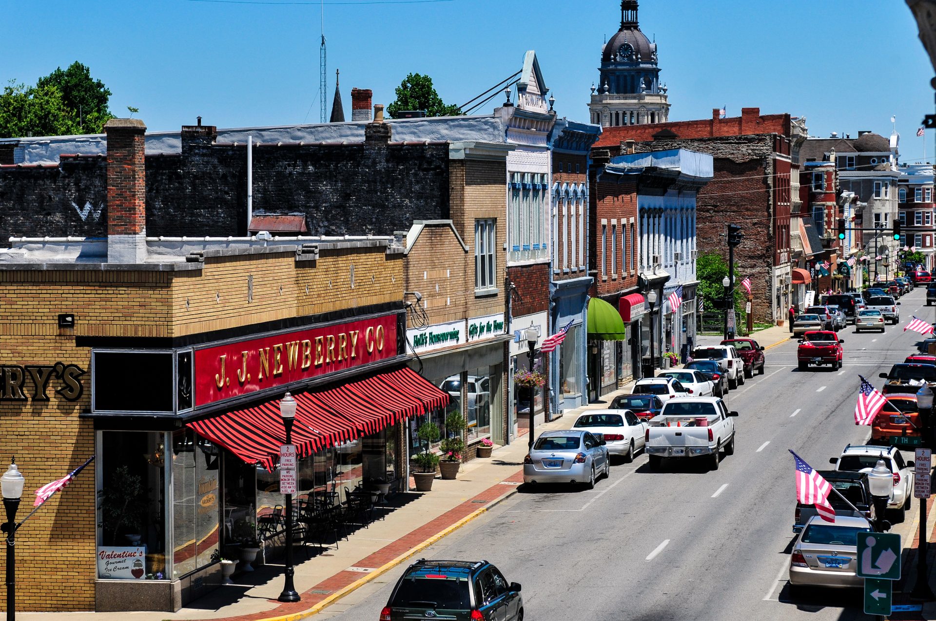 Paris commercial roofing in Lexington